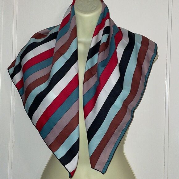Vtg 70s/80s black, white, red, brown, green & pink striped polyester scarf - Picture 4 of 5